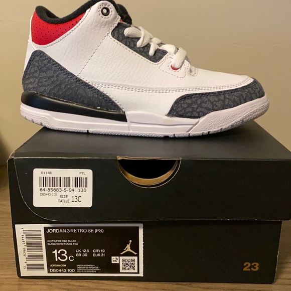Jordan3 retro SE (PS) 13C - Picture 1 of 2